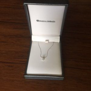 Rogers and Hollands diamond pendant white gold necklace